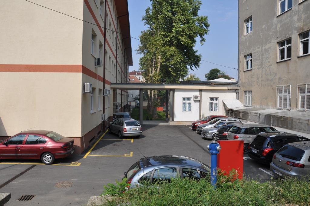 Rooms Karadjordje Beograd Eksteriør bilde